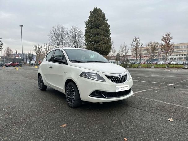 Lancia Ypsilon 51 kW image number 2