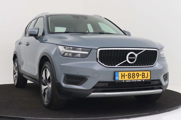 Volvo XC40 T3 Momentum Pro 120 kW image number 13