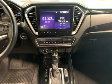 Car image 14