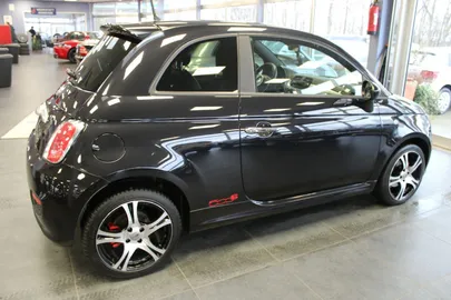 Car image 5