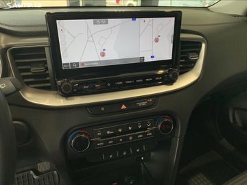 Car image 37