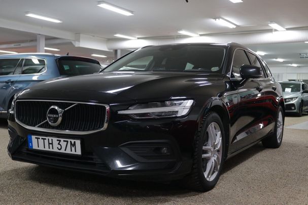 Volvo V60 D4 AWD 140 kW image number 2