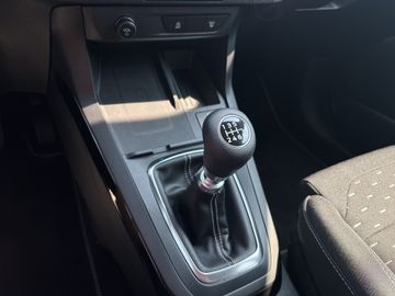 Car image 23