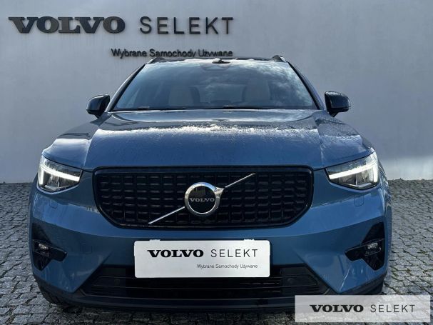 Volvo XC40 145 kW image number 2