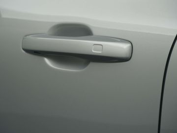 Car image 37