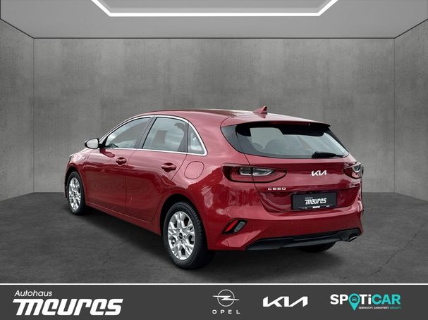 Kia Ceed 1.6 CRDi Vision 100 kW image number 4