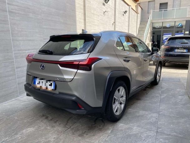 Lexus UX 250h 135 kW image number 4