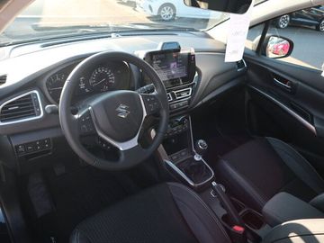 Car image 7