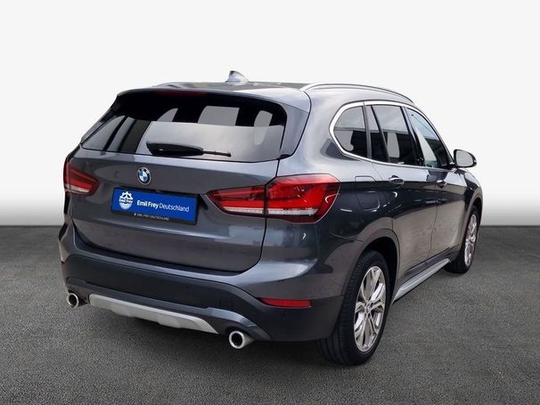 BMW X1 xDrive20d xLine 140 kW image number 3