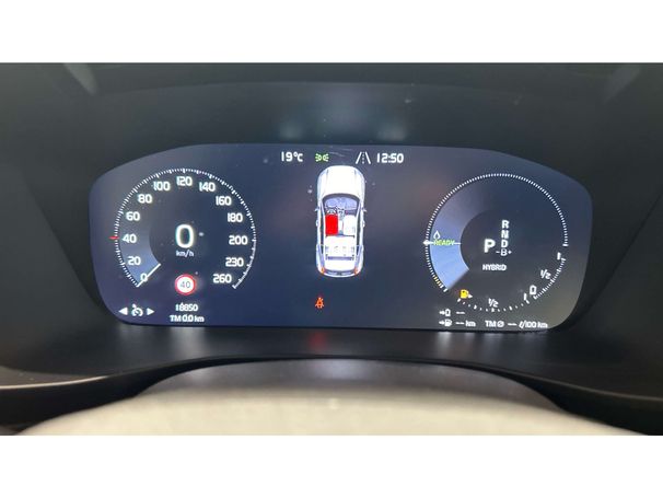 Volvo XC40 Recharge T4 Core 155 kW image number 7