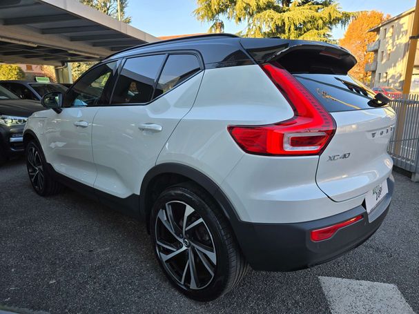 Volvo XC40 T5 192 kW image number 2