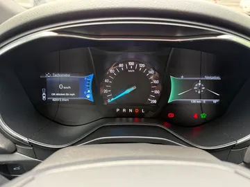 Car image 29
