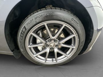Car image 31