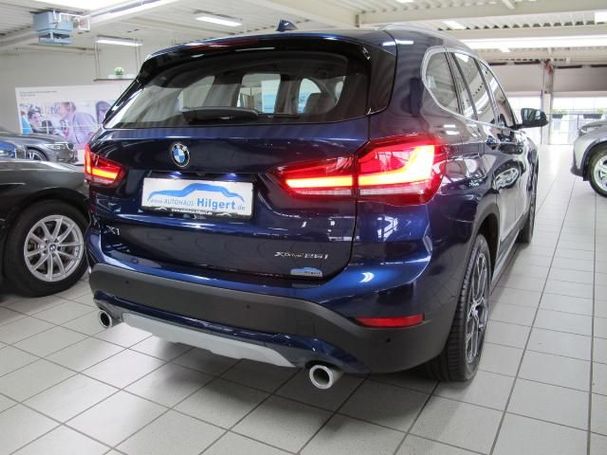 BMW X1 xDrive25i xLine 170 kW image number 2