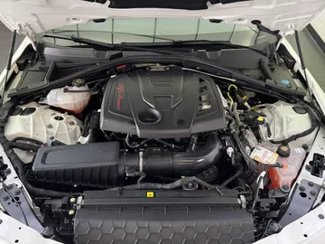 Car image 29