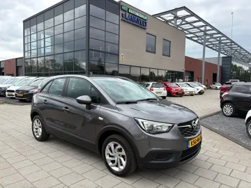 Car image 36
