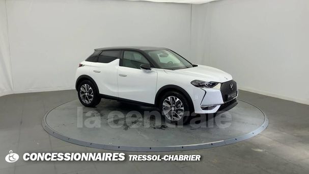 DS Automobiles 3 Crossback E-Tense Grand Chic 100 kW image number 3