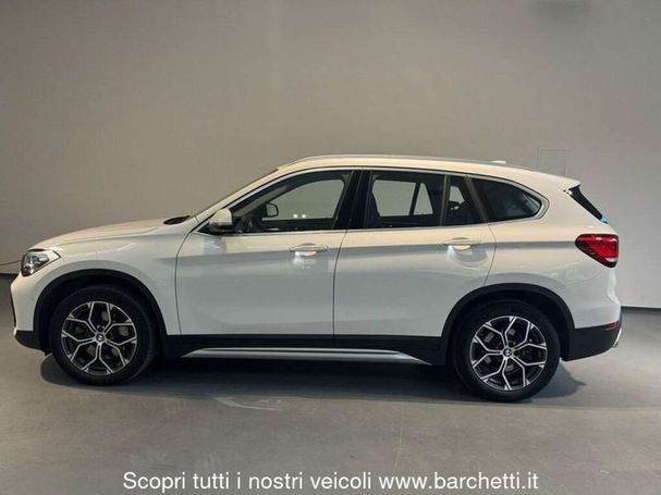 BMW X1 xDrive20d xLine 140 kW image number 13