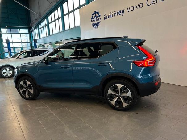 Volvo XC40 B3 Plus Dark DKG 120 kW image number 27