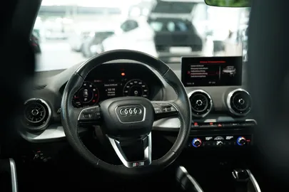 Car image 47