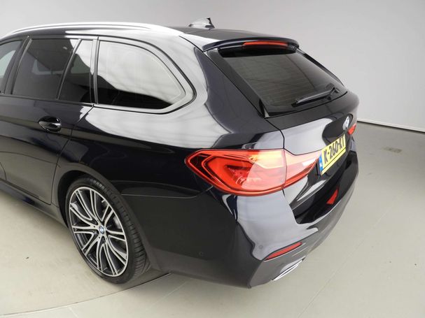 BMW 520i Touring 135 kW image number 34