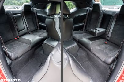 Car image 40