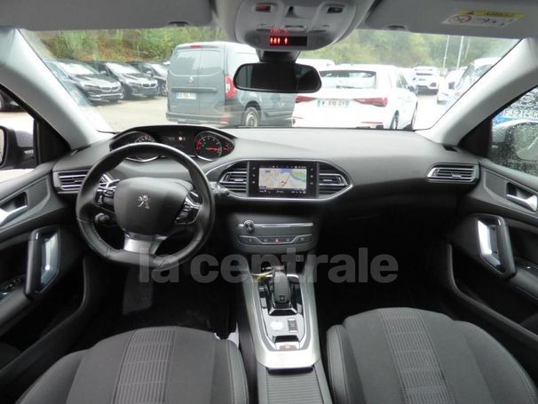 Peugeot 308 SW 1.2 PureTech 130 Allure 96 kW image number 4