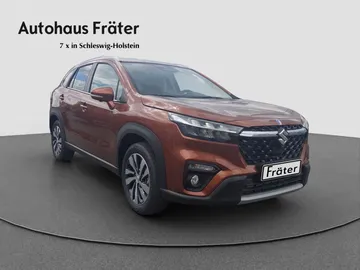 Car image 3