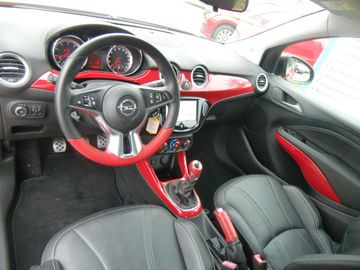 Car image 9