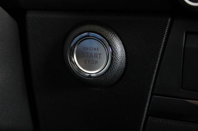 Car image 36