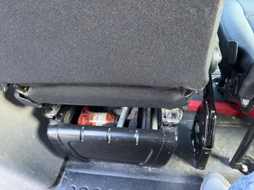 Car image 23