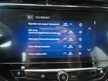 Car image 36