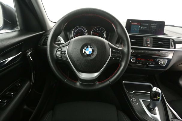 BMW 118i Sport Line 100 kW image number 6