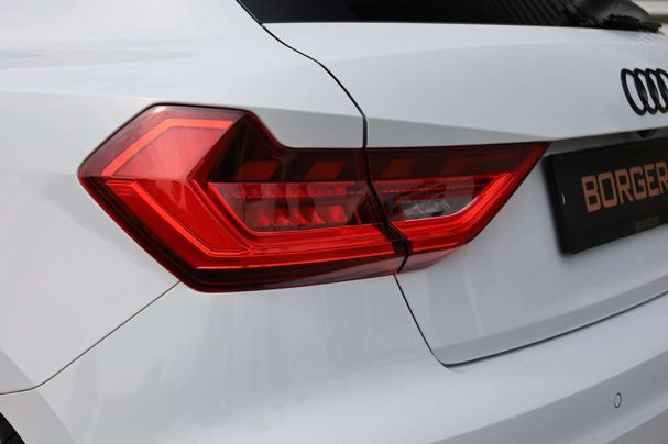 Audi A1 40 TFSI S-line Sportback 152 kW image number 8