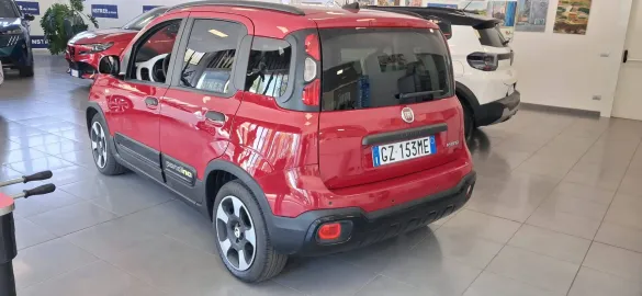 Car image 5