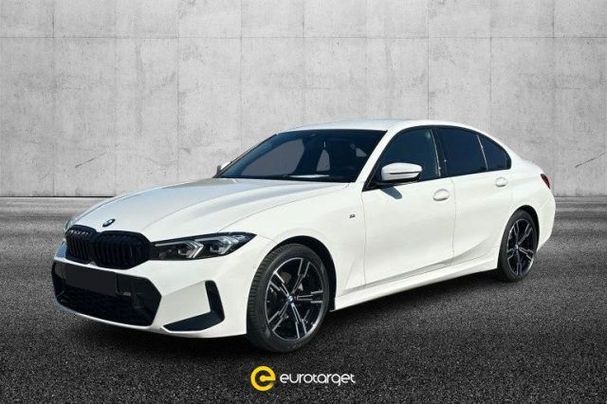 BMW 320i 135 kW image number 1