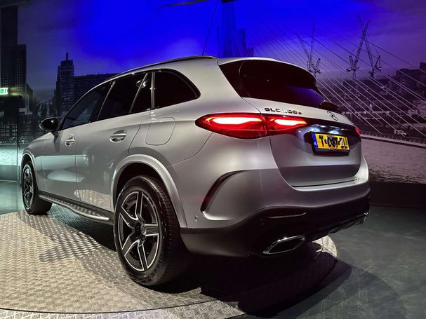 Mercedes-Benz GLC 300 e 4Matic 235 kW image number 29