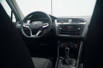 Car image 41