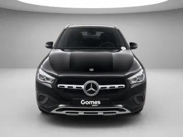 Car image 32