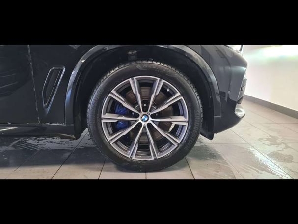 BMW X5 xDrive30d 198 kW image number 16