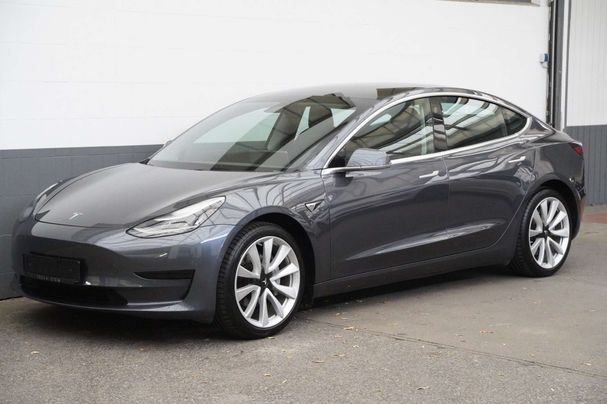 Tesla Model 3 Standard Range 208 kW image number 2