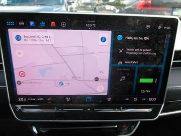 Car image 35