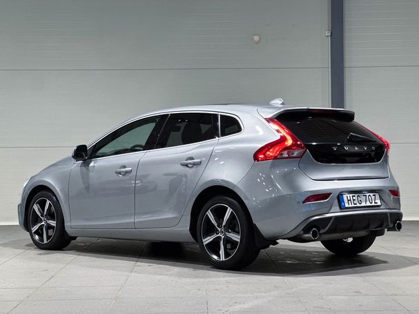 Volvo V40 T3 Momentum 112 kW image number 4