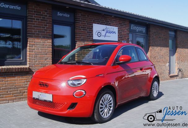 Fiat 500 e RED 70 kW image number 2