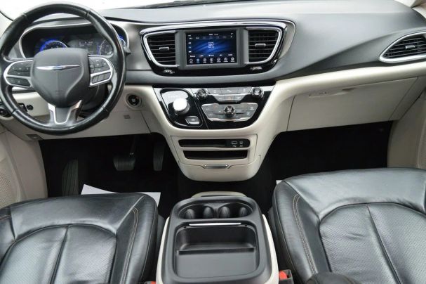 Chrysler Pacifica 214 kW image number 21