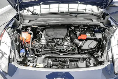 Car image 23