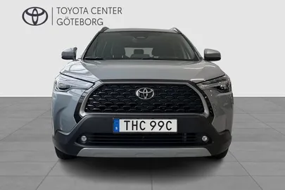 Car image 2