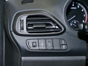 Car image 31