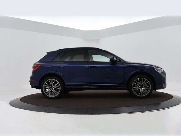 Audi Q3 45 TFSIe 180 kW image number 10