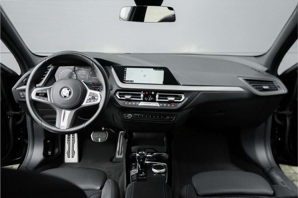 BMW 118i 104 kW image number 3